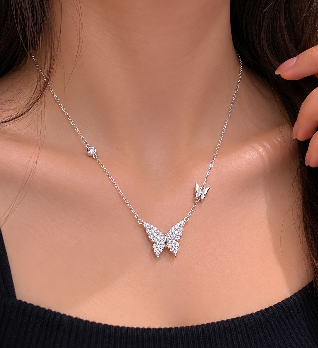Aura Flyaway Chain