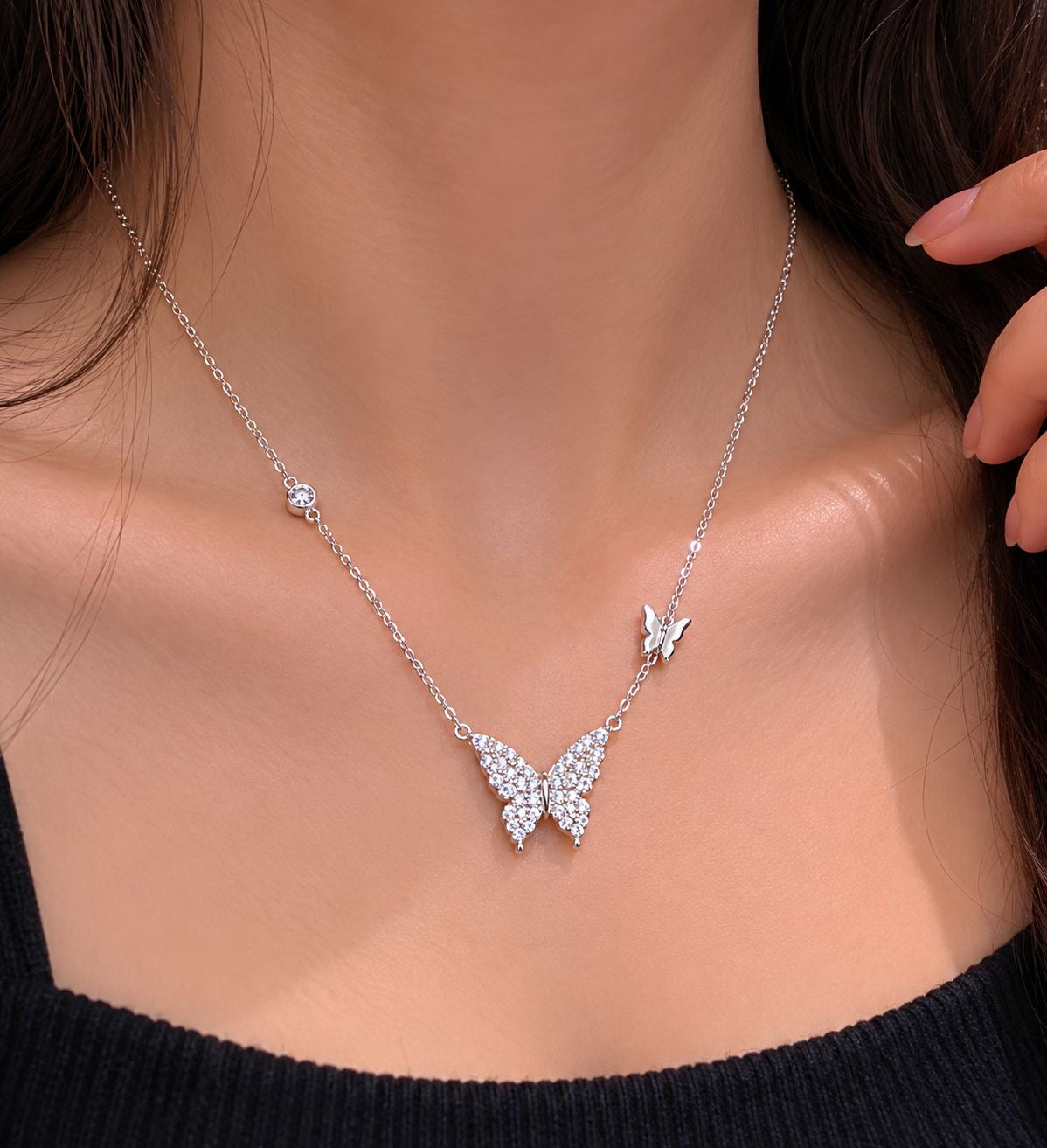 Aura Flyaway Chain