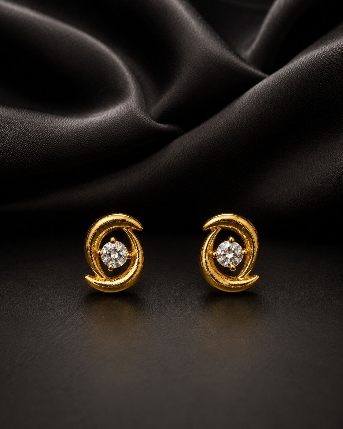 Ishani Twirl Studs