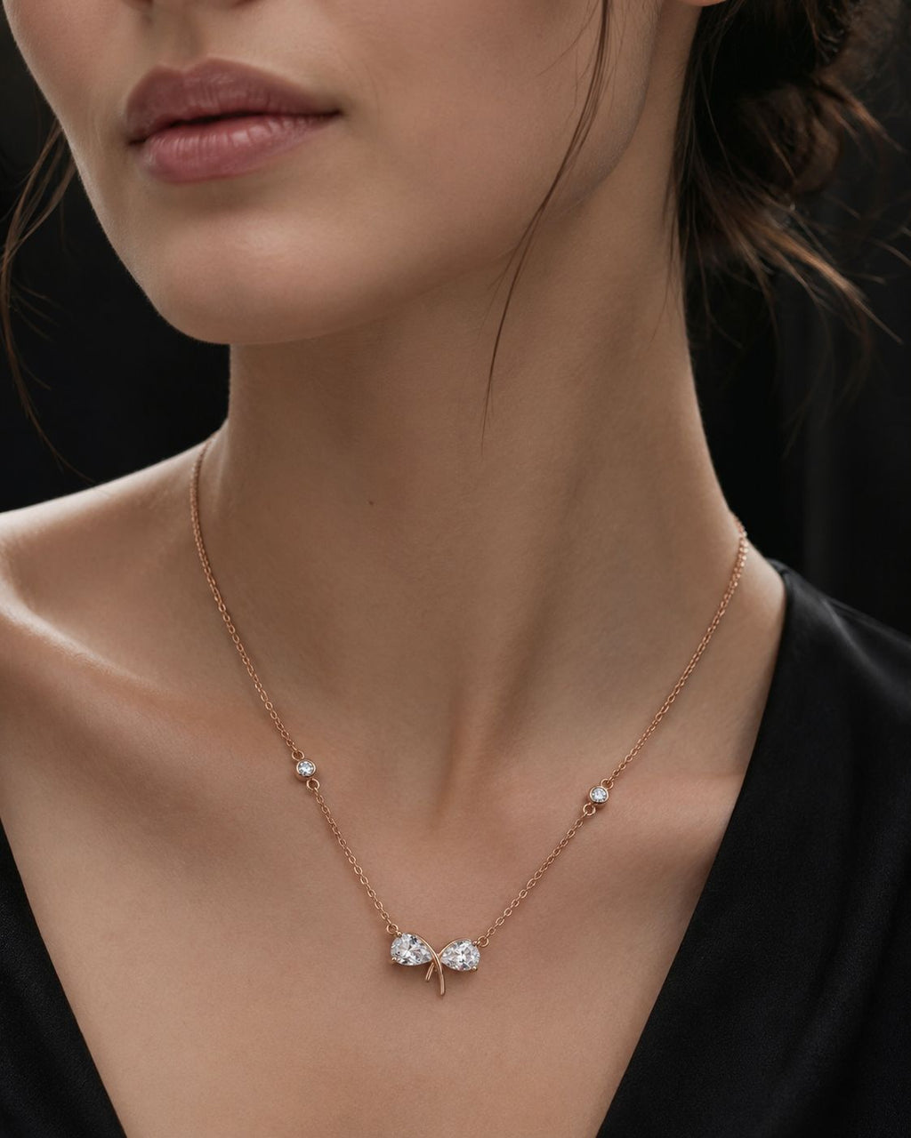 Bella Bow Chain
