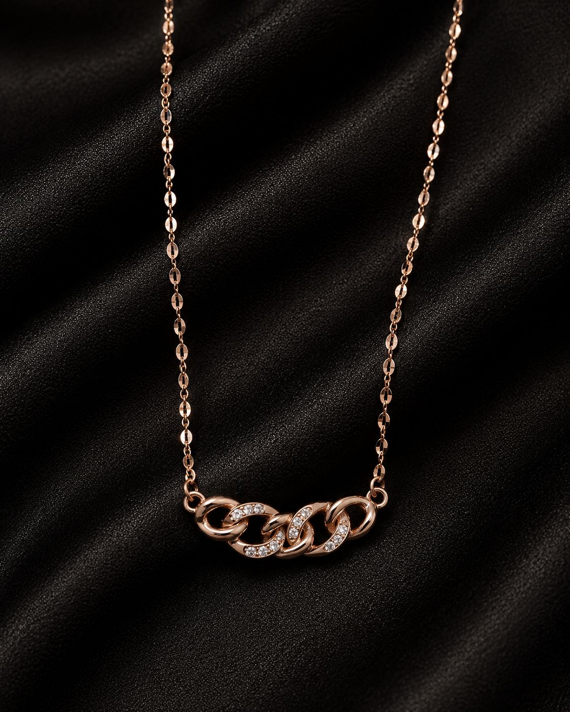 Interstellar Loop Chain