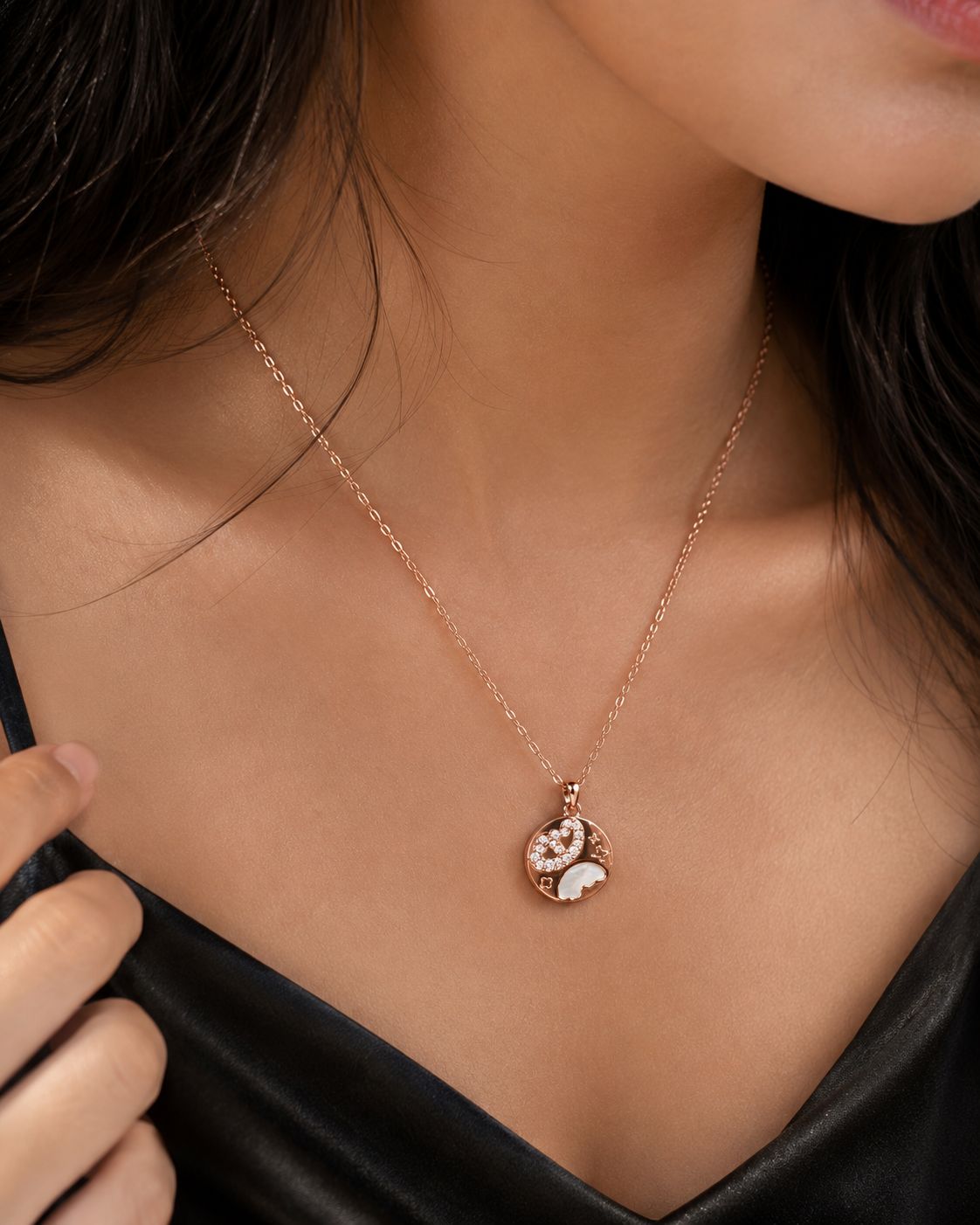 Stardust Medallion Chain