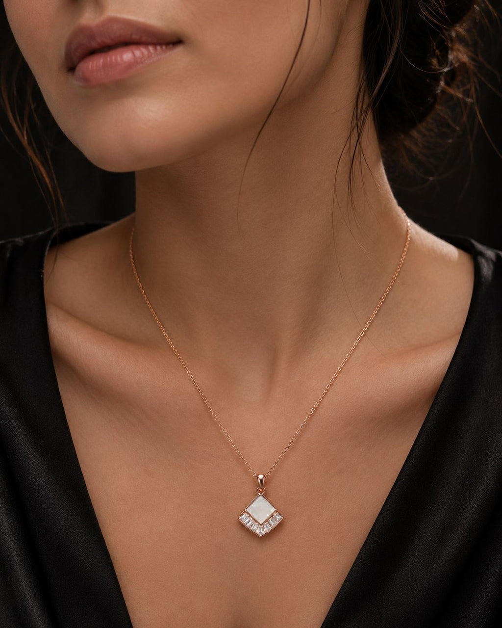 Lumina Kite Chain